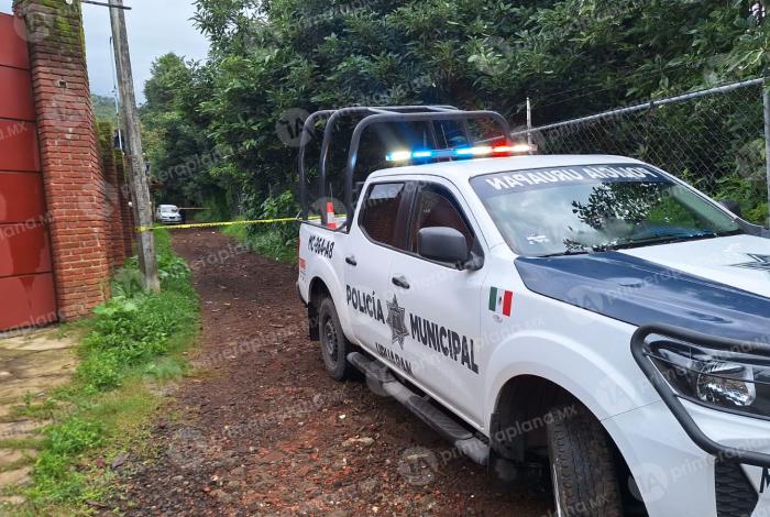 At4que arm4do en Uruapan deja dos hombre bal3ad0s