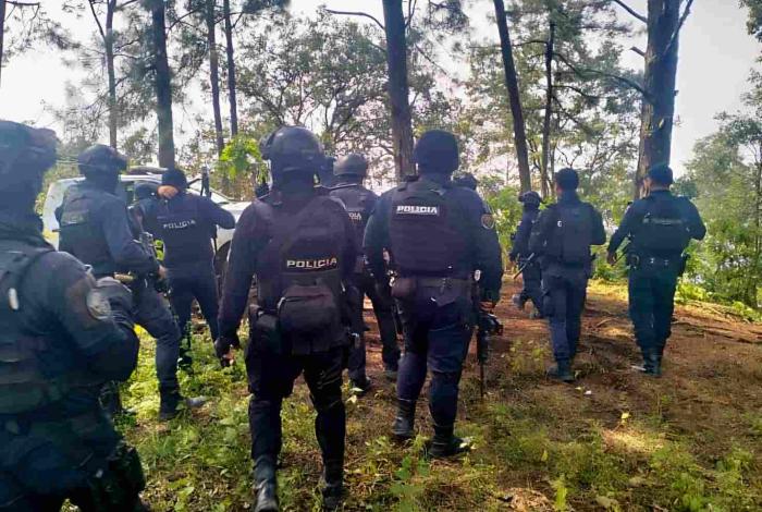 Ataque armado contra policías en zona serrana de Ario de Rosales termina sin lesionados