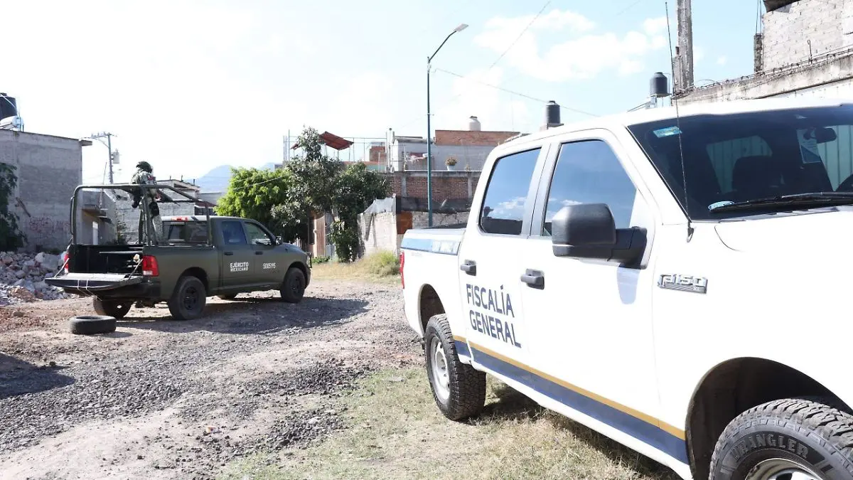 Ataques armados paralizan comunidades de la Sierra-Costa de Michoacán.