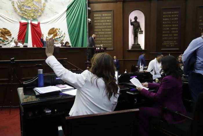  Atención tanatológica a menores que atraviesen procesos de duelo: 76 Legislatura