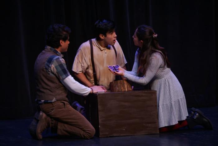 Ausencia, dolor y esperanzas en la clausura de Muestra Estatal de Teatro