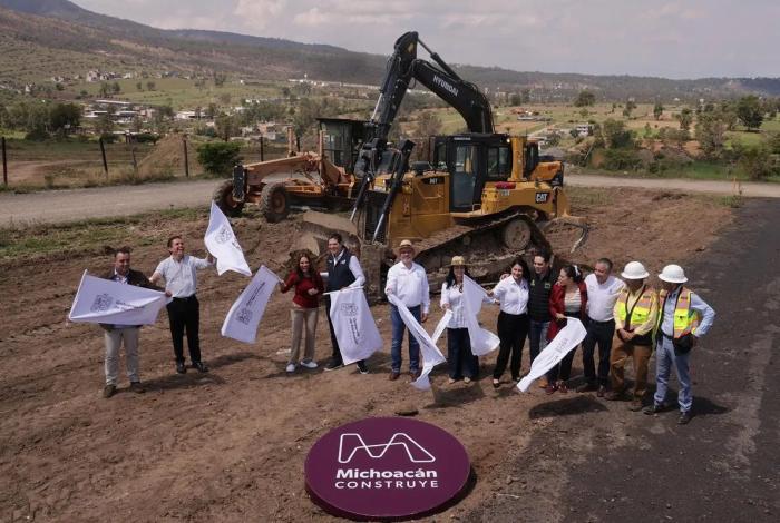 Av. Amalia Solórzano se amplía para conectar a tenencias de Jesús del Monte, Santa María y Morelos: Bedolla