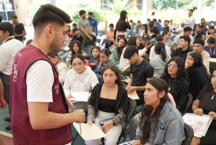 Avanza al 89 % la entrega de tarjetas de la Beca Gertrudis Bocanegra en Michoacán