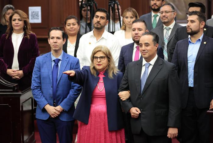 Azucena Marín Correa rinde protesta como magistrada del Tribunal Anticorrupción