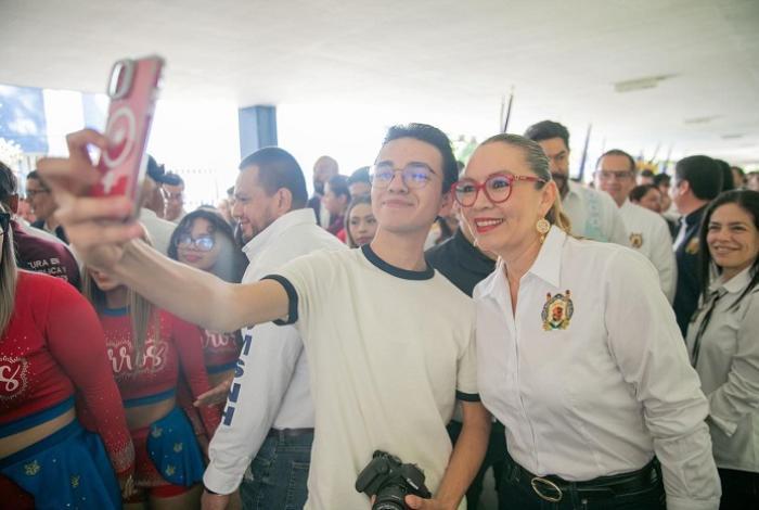 Bachillerato nicolaita con alta demanda de nuevo ingreso; pase universal, un éxito