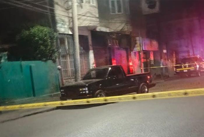 Balean a conductor en la colonia Industrial en Morelia; muere en el hospital