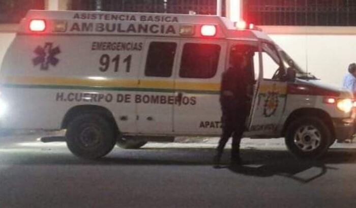 Balean a un joven en calles de Apatzingán