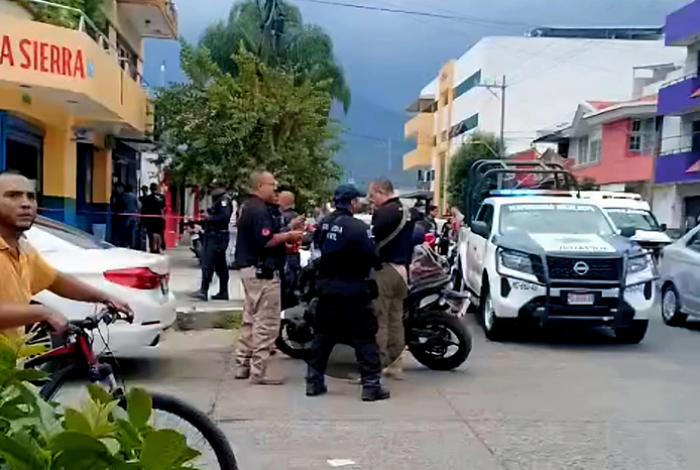 Balean otra tienda de pinturas casi frente a la Tesorería Municipal de Uruapan