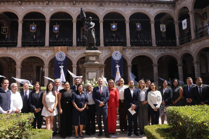 Bedolla convoca a mantener ideario de libertad y justicia social de Miguel Hidalgo