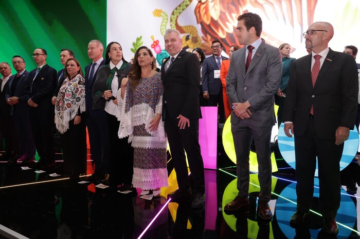 Bedolla presume a Michoacán en la Fitur de Madrid