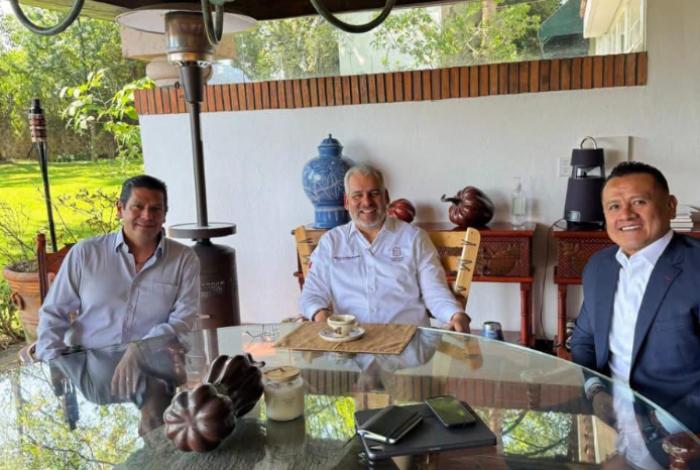 Bedolla, Torres Piña y Ernesto Núñez: las señales de unidad