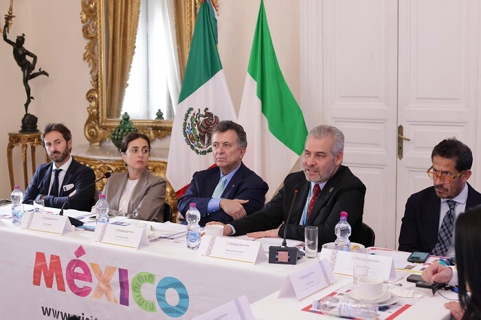  Bedolla y CaMexItal firman convenio para la atracción de empresas italianas en Michoacán