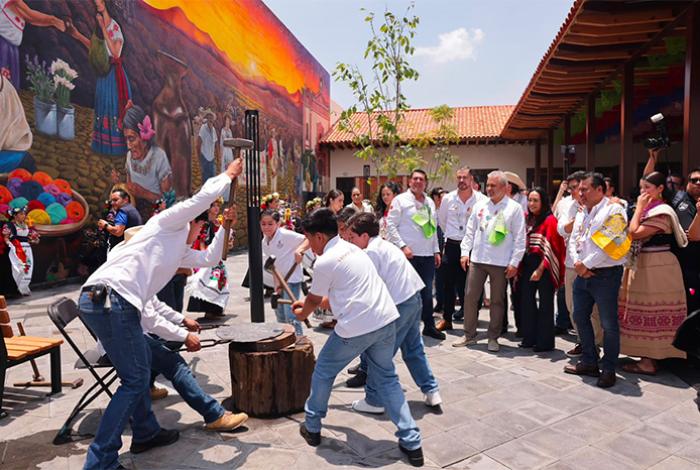 Beneficiará a familias artesanas nuevo Centro Cultural Plaza de La Ranita de Uruapan: Bedolla
