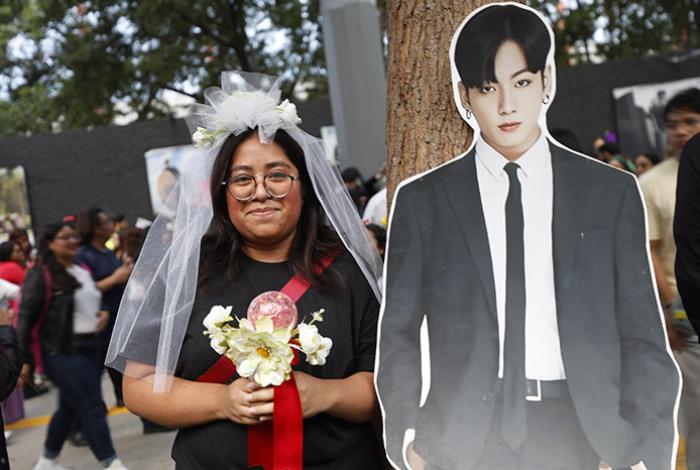 BTS en México: ARMY denuncia reventa de hasta 40 mil pesos por boleto