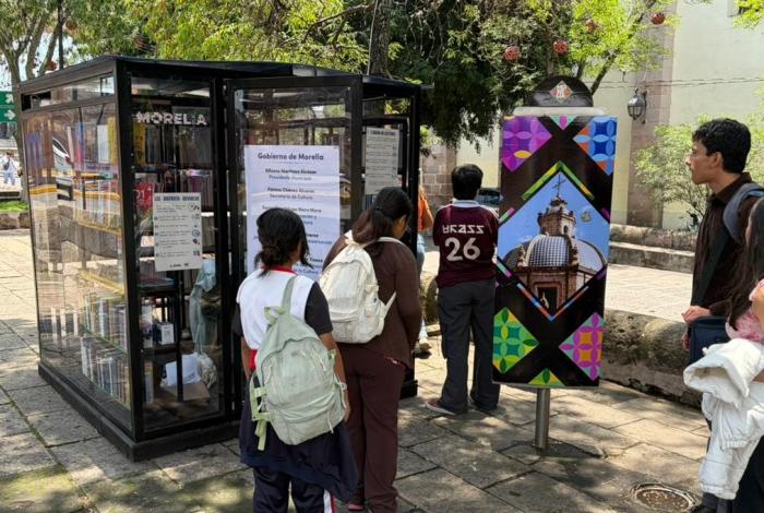 Cabinas de Lectura Morelia se Lee consolidan su éxito durante su primer mes de operación