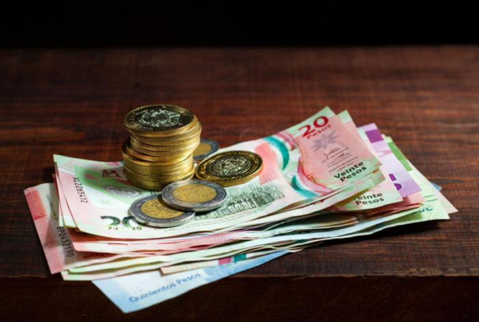 Caen 1.46% los ingresos por remesas en Michoacán, según Banxico