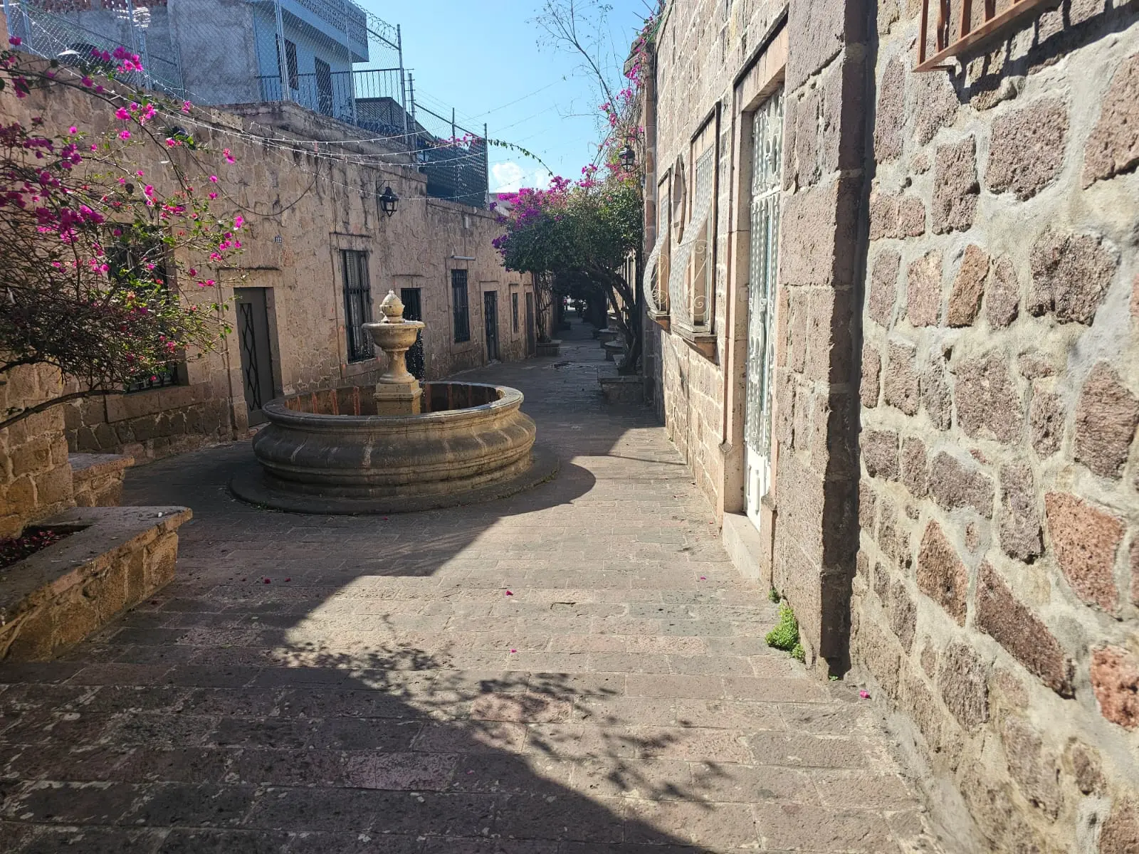 Callejón del Romance, el rincón donde Morelia guarda sus historias de amor