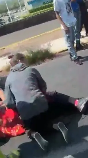 Camión de Pepsi atropella a una mujer sobre libramiento de Morelia