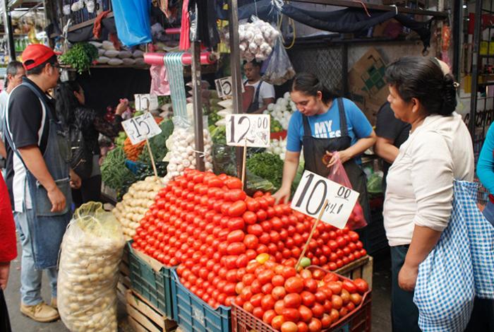 Canasta básica: Mercados Independencia y San Juan, los más caros en Morelia; más barato en La Feria
