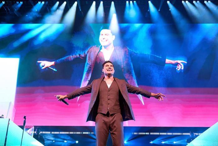 Carlos Rivera finaliza su gira por España “con el corazón lleno”