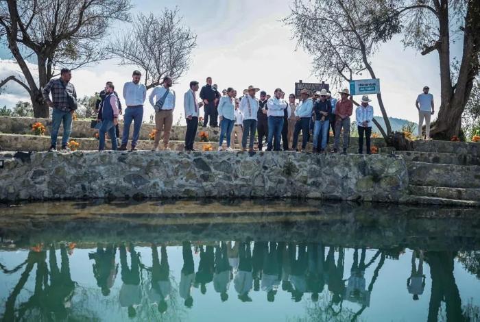 Carreteras libres en Michoacán para recibir a turistas en Noche de Muertos