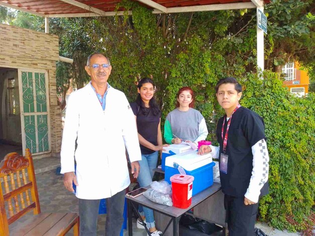 Casi 10 mil vacunas contra la rabia se han aplicado en Uruapan de forma gratuita 