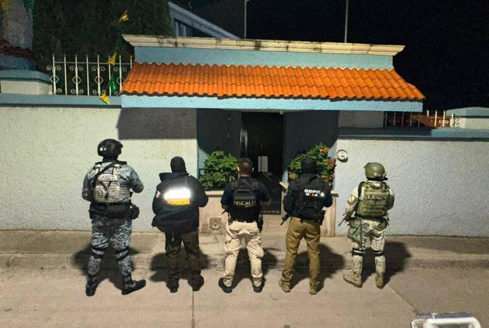 Cateos en Morelia dejan dos detenidos y más de mil 400 dosis de dr0gas