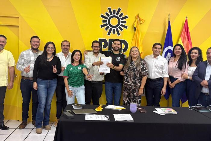 CEE del PRD Michoacán ratifica a Conrado Paz como coordinador de la bancada en el Congreso del Estado