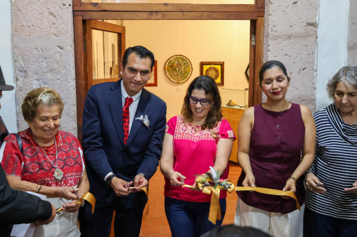 Celebran más de tres décadas de rescate del arte plumario en Michoacán con “Ecos del Arte Plumario”