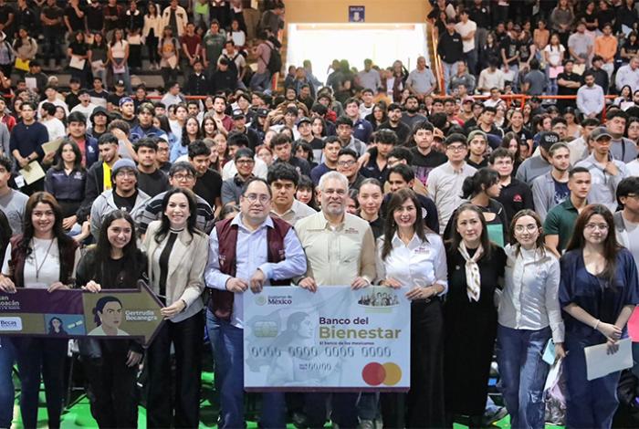 Chips con Internet gratis para alumnos de prepa y universidad en Michoacán: lanzan registro el lunes