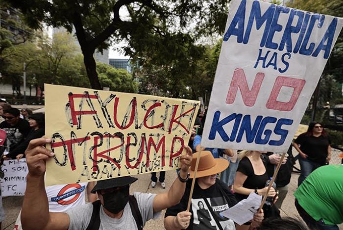 Ciudad de México se une a las protestas contra las redadas antiinmigrantes en EUA
