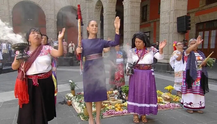  Claudia Sheinbaum lidera la conmemoración del 8M con ceremonia indígena y promesas de igualdad