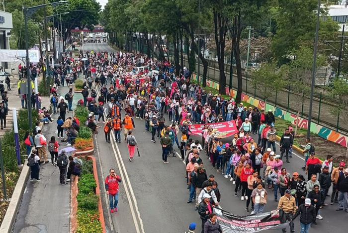 CNTE intenta llevar su protesta al Estadio Ciudad de México a dos días del Mundial