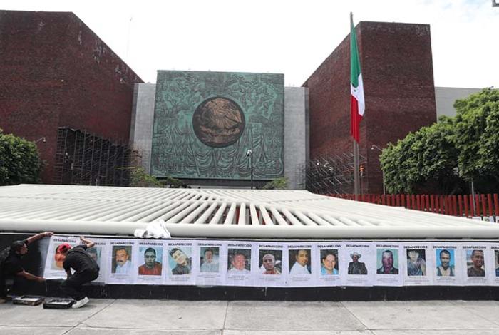 Colectivos denuncian que ‘Ley Espía’ busca crear un sistema de vigilancia masiva en México