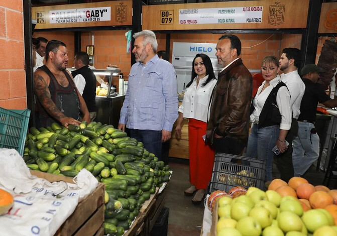 Comerciantes agradecen a Bedolla por nuevo mercado de Pátzcuaro