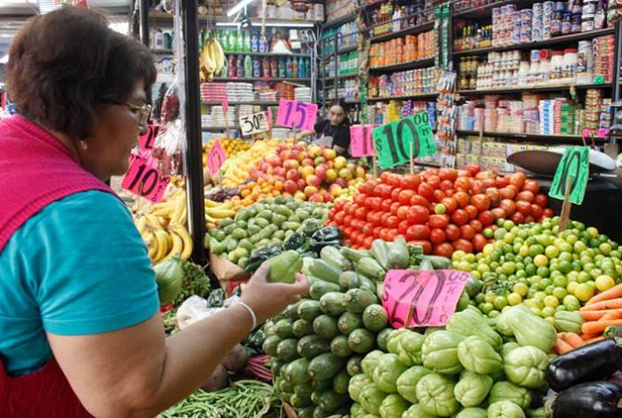 Como siempre, en la Feria, más barato comprar mandado; en San Juan supera los mil 200 pesos