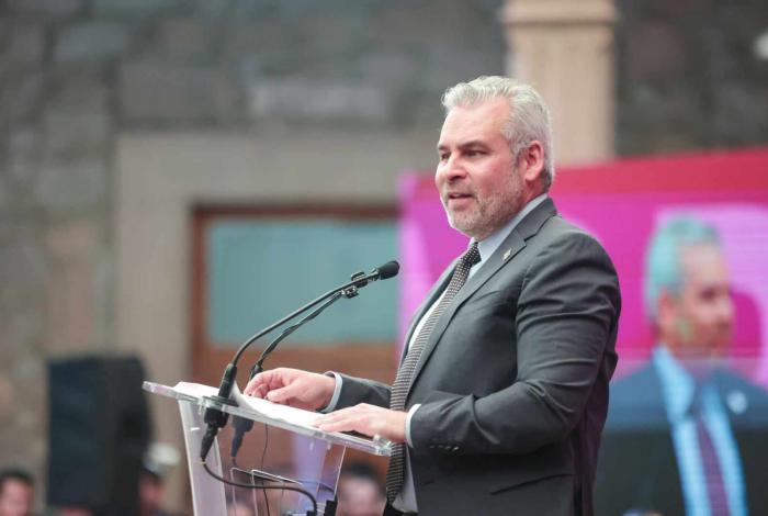 Con 40 mil mdp en obras demostramos que se puede invertir sin generar deuda: Bedolla