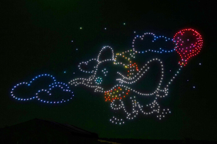 Con 800 drones, Disney presenta un espectáculo de sus películas más icónicas