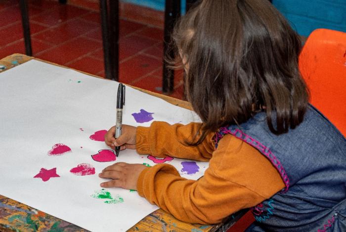 Con centros comunitarios DIF Michoacán fortalece tejido social