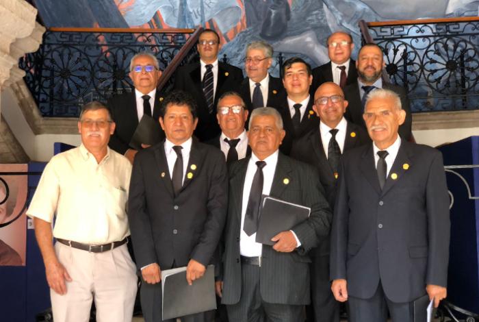 Con expo documental, homenajean a José Zavala, exdirector de Niños Cantores de Morelia