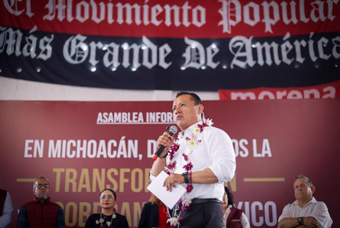 Con más de 40 municipios recorridos, Torres Piña afianza su cercanía con los michoacanos