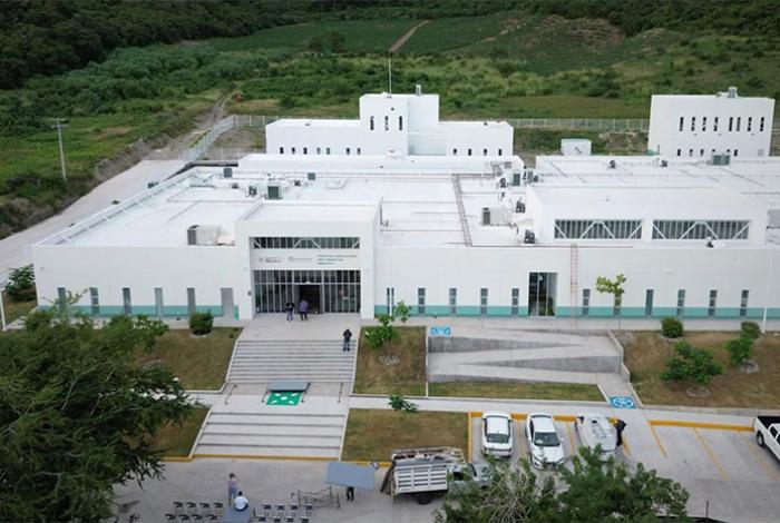 Con nuevos hospitales, disminuye rezago en salud para comunidades indígenas: Rogelio Zarazúa