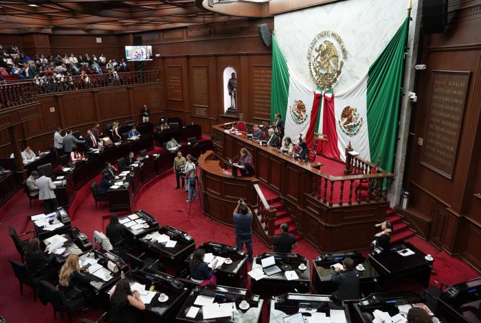 Con pendientes, concluye año legislativo Congreso local