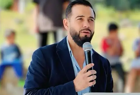 Confirma Manuel López Meléndez solicitud de licencia temporal