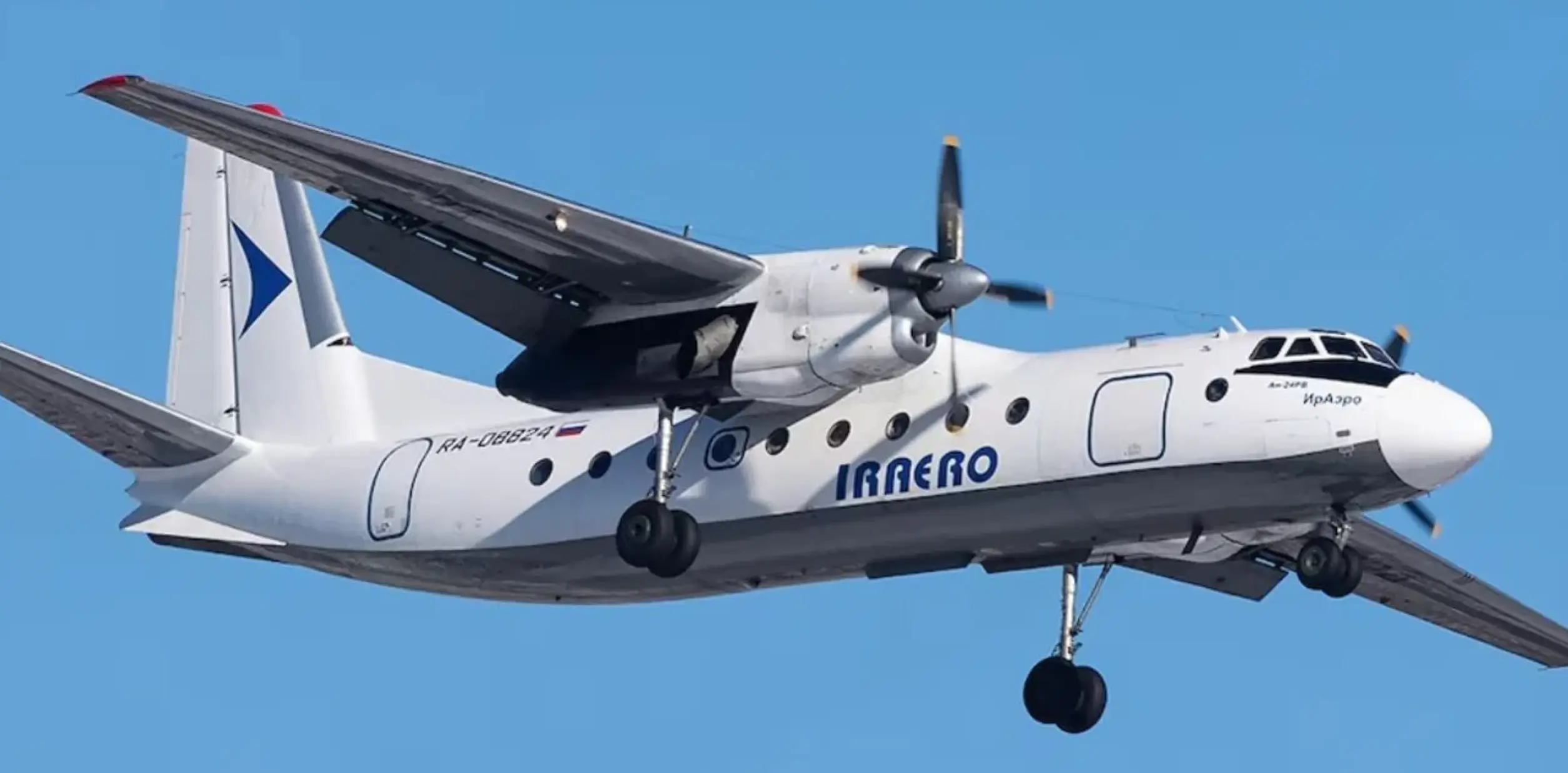 Confirman hallazgo de avión siniestrado en Rusia; no hay sobrevivientes