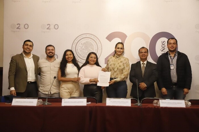 Congreso de Michoacán recibe iniciativa ciudadana en materia ambiental