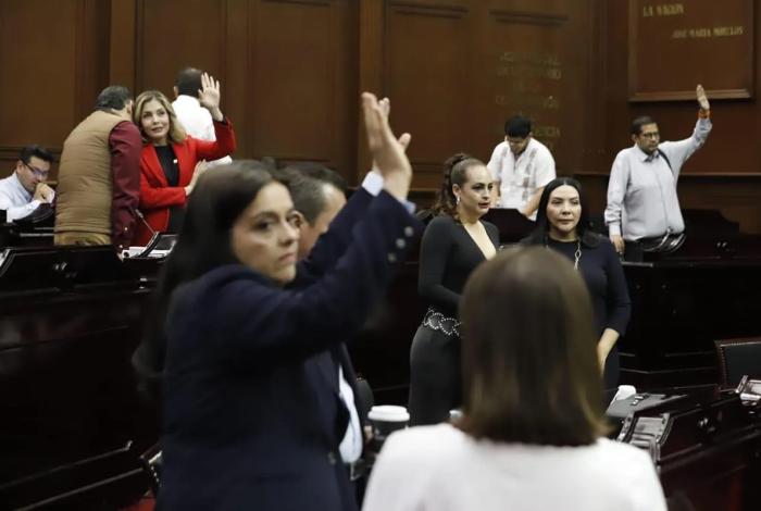 Congreso del Estado le cierra las puertas al nepotismo en la Secretaría de los ayuntamientos
