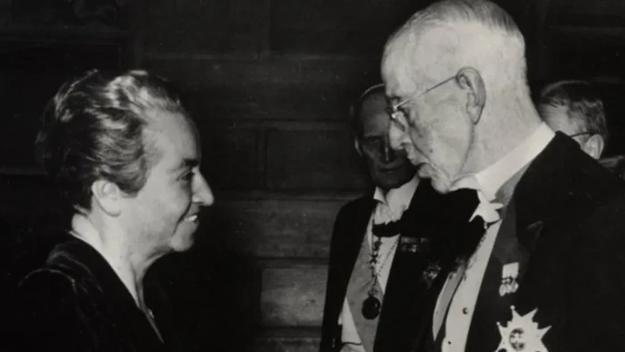 Conmemoración para los 80 años del Nobel a Gabriela Mistral