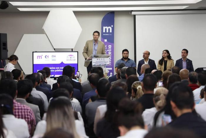 Consolida Alfonso Martínez oportunidades educativas de las y los morelianos