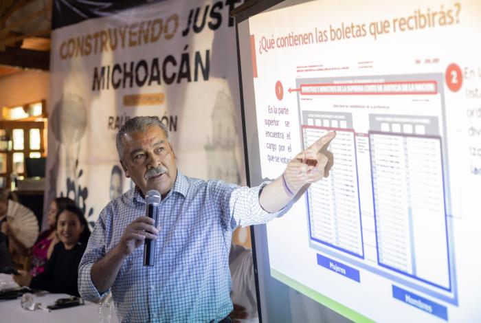 Consolida Raúl Morón ventaja en la contienda por la gubernatura de Michoacán